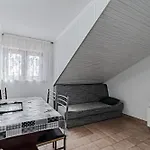 Apartman Family-Friendly Apartments With Swimming Pool Zavalatica, Korcula - 183