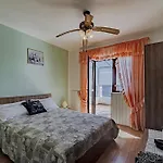 Apartment Family-Friendly Apartments With Swimming Pool Zavalatica, Korcula - 183