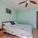 Apartman Family-Friendly Apartments With Swimming Pool Zavalatica, Korcula - 183 Zavalatica
