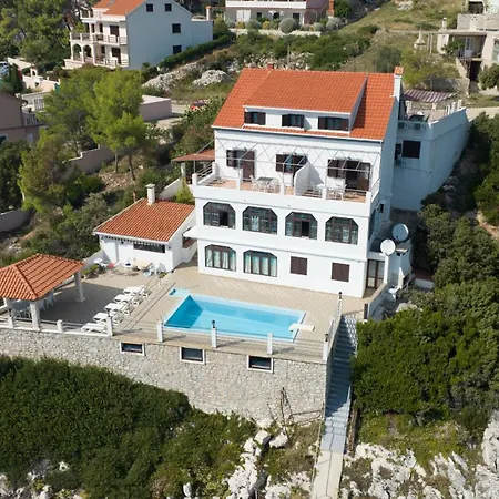 Family-Friendly Apartments With Swimming Pool Zavalatica, Korcula - 183