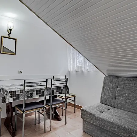 Apartment Family-Friendly Apartments With Swimming Pool Zavalatica, Korcula - 183
