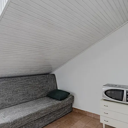 Family-Friendly Apartments With Swimming Pool Zavalatica, Korcula - 183 Apartman