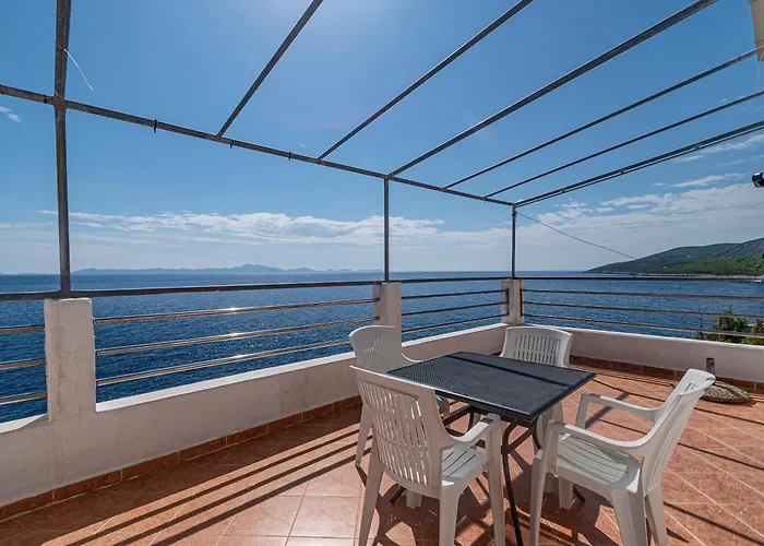 Family-friendly With Swimming Pool Zavalatica, Korcula - 183 *