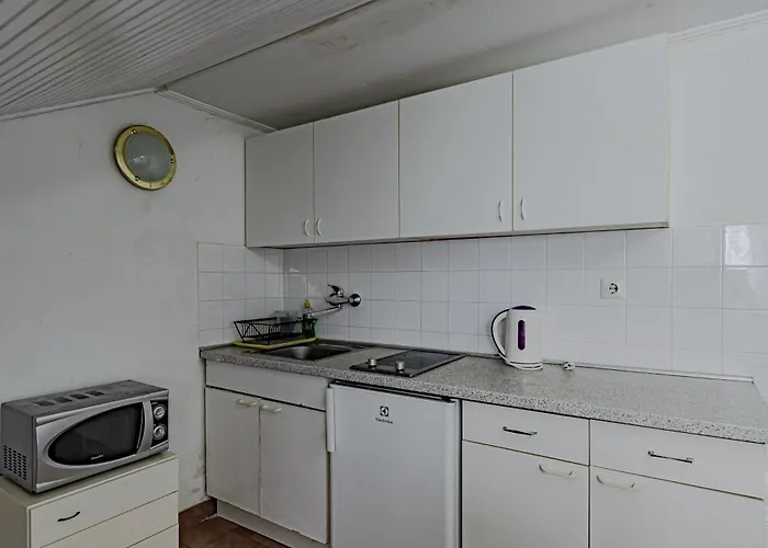 Family-friendly With Swimming Pool Zavalatica, Korcula - 183 Zavalatica