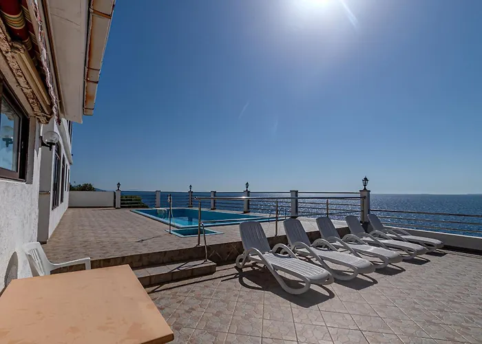 Family-friendly With Swimming Pool Zavalatica, Korcula - 183 Zavalatica